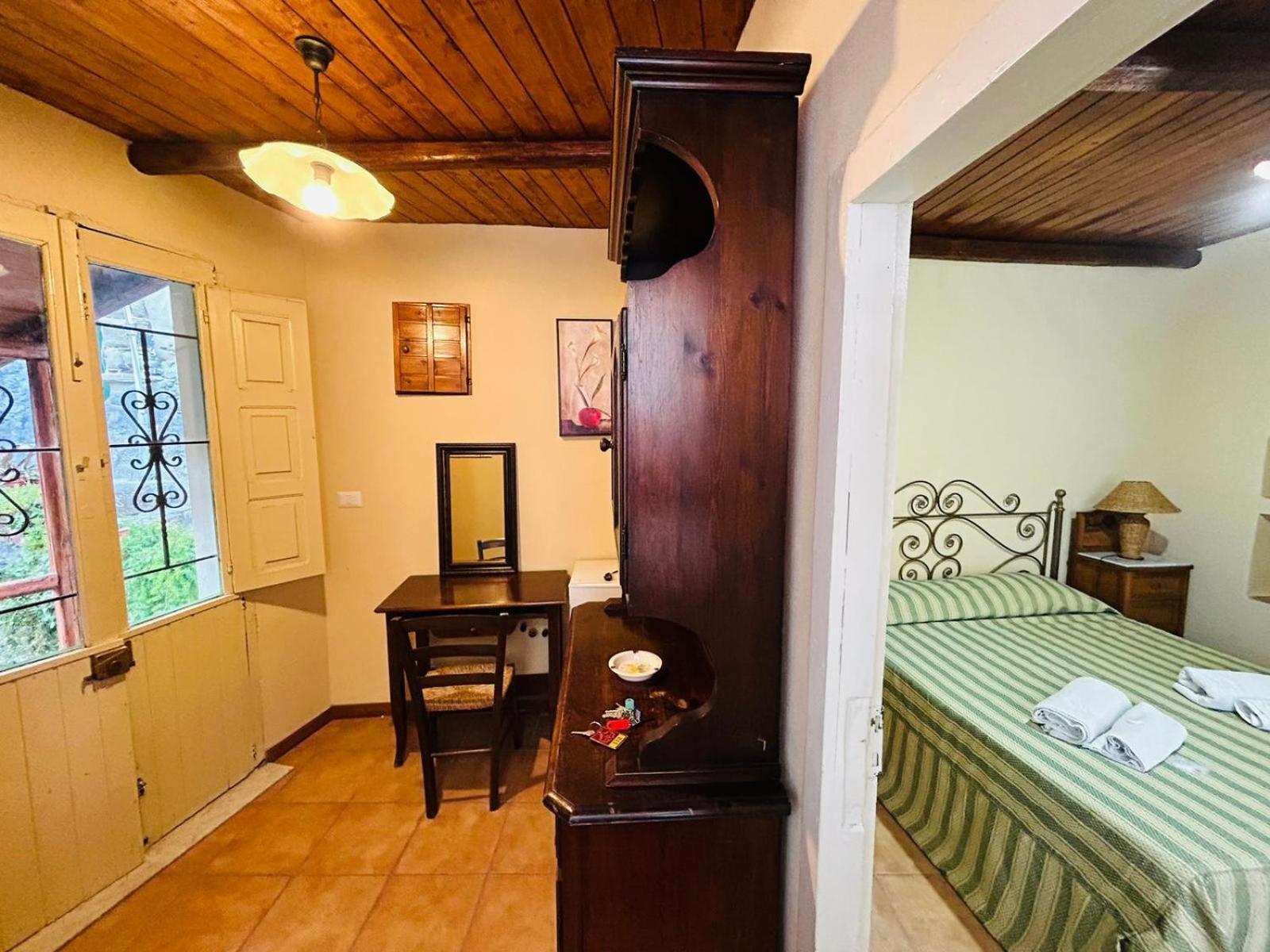 Albergo Diffuso Borgo Santa Caterina "Vintage" Castiglione De Sicilia Habitación foto